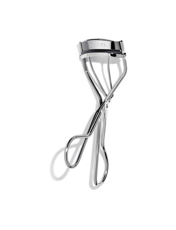 CHANEL LE RECOURBE CILS DE CHANEL Eyelash Curler product photo