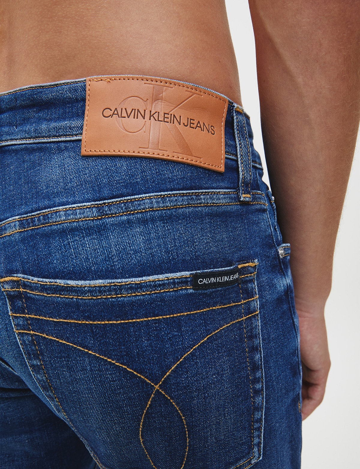 Calvin Klein 026 Slim Jean, Mid-Blue - Jeans