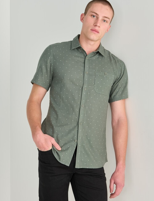 Tarnish Layer Dotted Short Sleeve Shirt, Khaki product photo View 05 L