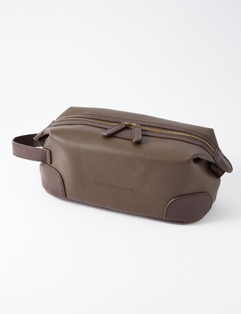 Laidlaw + Leeds Toiletry Bag, Brown product photo