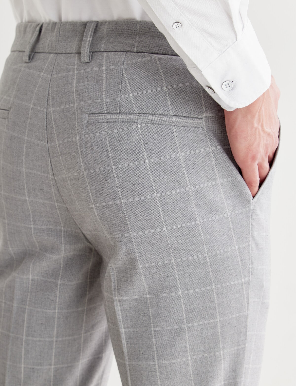 Men's Super Skinny Grey Check Cropped Trouser | Boohoo UK