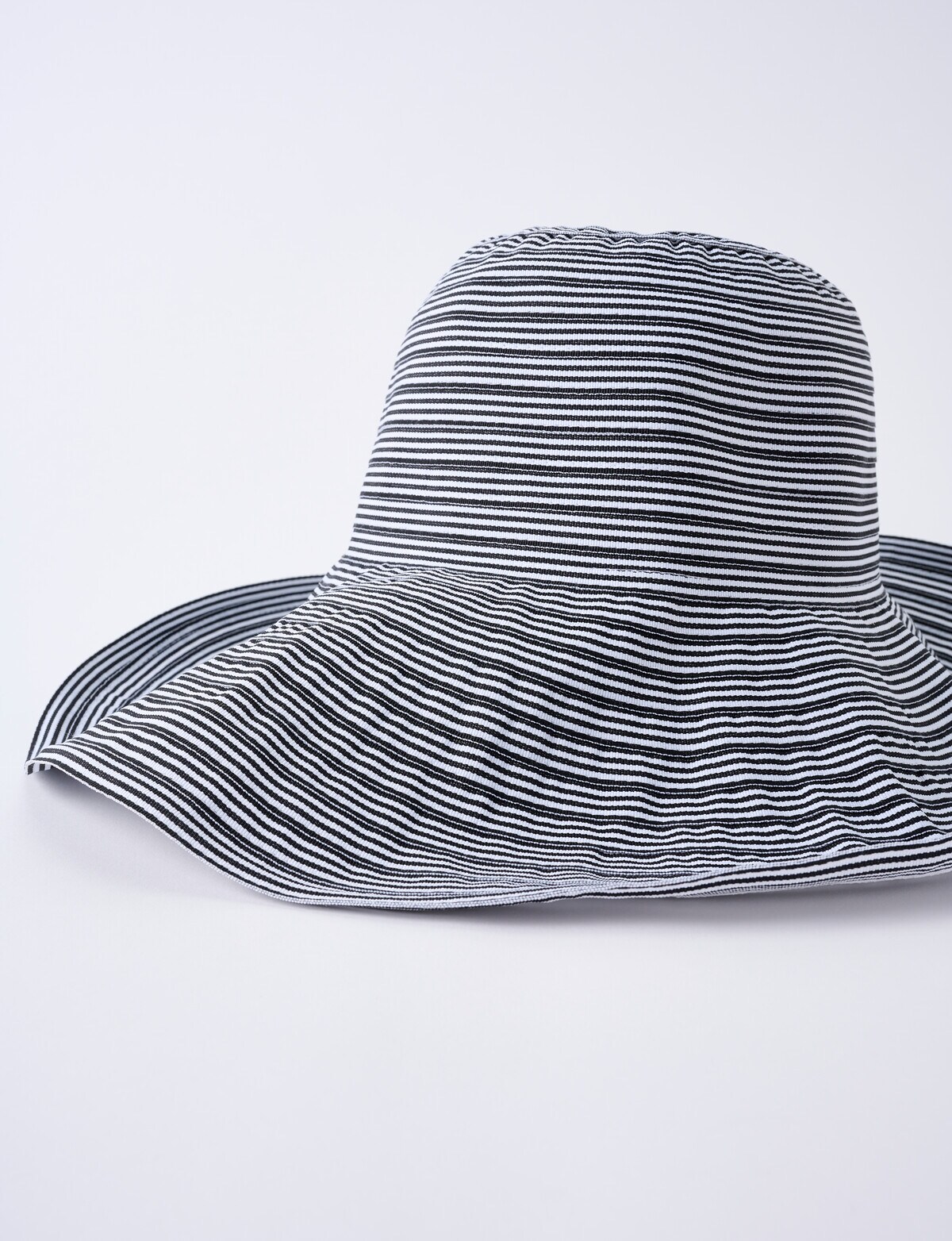 タイトブース新品 ハット SEE SEE SPECIAL RIBON HAT NAVY - 帽子