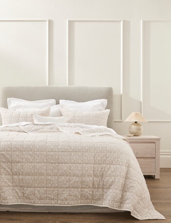 Kate Reed Monsoon Coverlet, White product photo