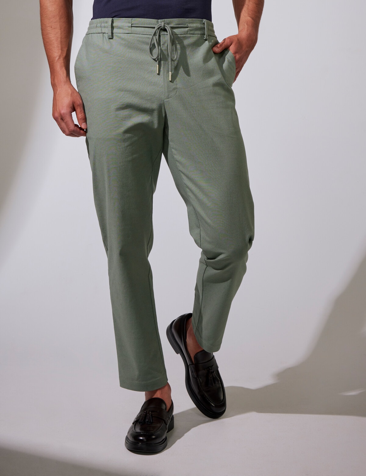 Greg Norman Men's Ultimate 5 Pocket Stretch Pant, Size 40 x 29