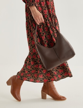 Whistle Accessories Shoulder Bag, Brown product photo