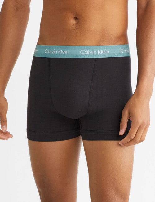 Calvin Klein Engineered Cotton Stretch Trunk, 3-Pack, Black product photo View 02 L