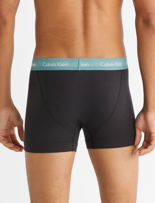 Calvin Klein Engineered Cotton Stretch Trunk, 3-Pack, Black product photo View 03 L