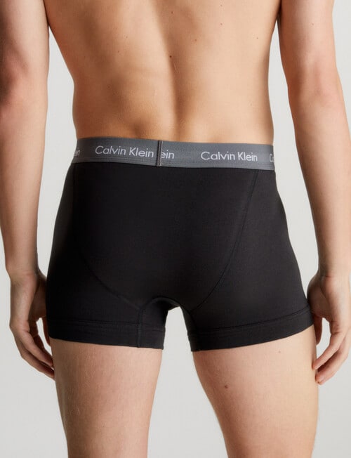 Calvin Klein Engineered Cotton Stretch Trunk, 3-Pack, Black product photo View 03 L