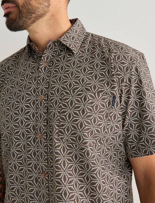 Logan Balist Short Sleeve Shirt, Taupe product photo View 04 L