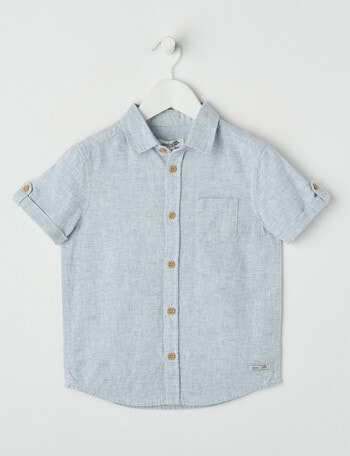 Mac & Ellie Textured Short Sleeve Shirt, Blue product photo