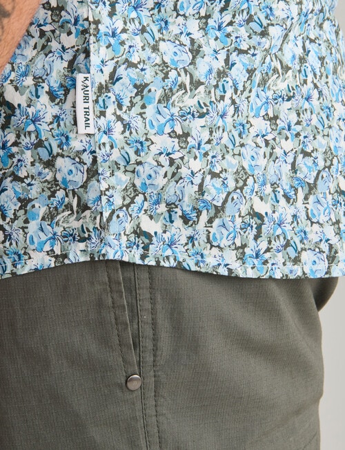 Kauri Trail Print Short Sleeve Shirt, Sage product photo View 05 L
