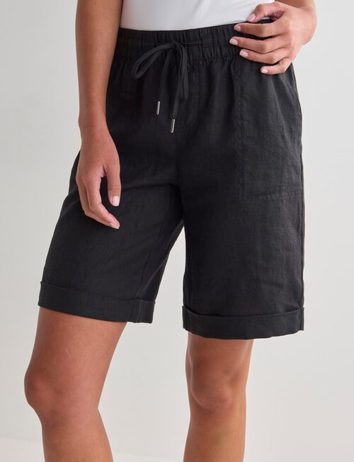 Zest Essential Linen Knee Short, Black product photo