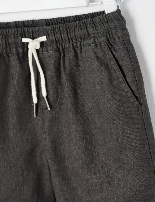 Mac & Ellie Linen Short, Charcoal product photo View 03 L