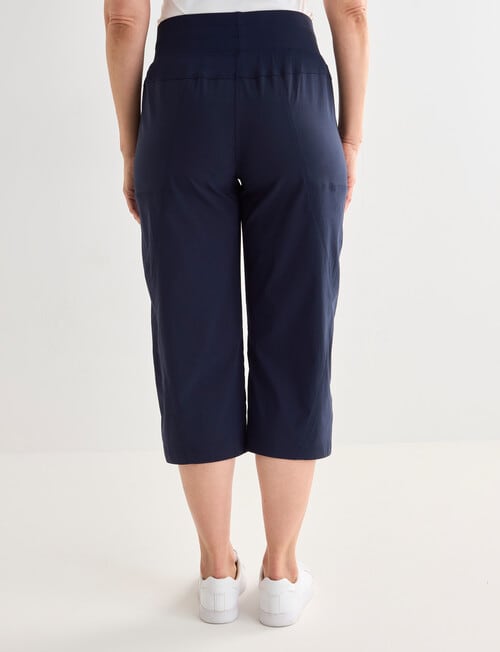 Line 7 Solar Capri, Navy product photo View 02 L