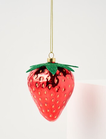 Christmas Shop Tidings & Treats Glass, Strawberry product photo