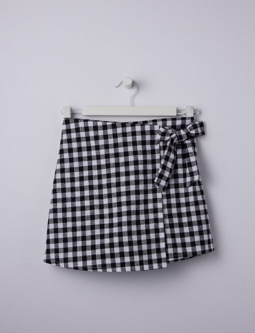 Switch Gingham Linen Blend Wrap Skort, Black & White product photo