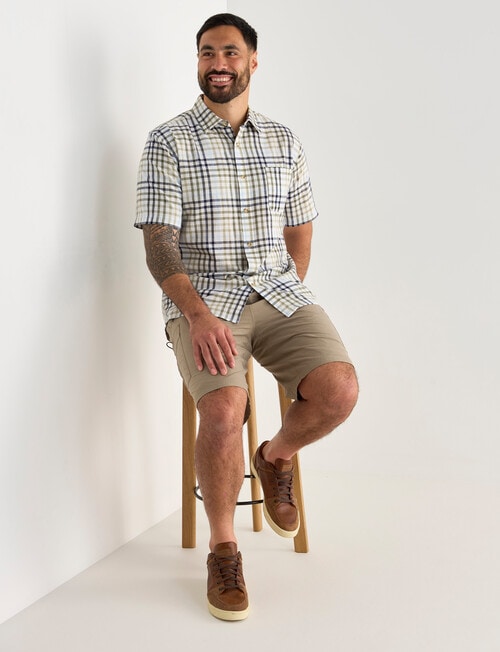 Kauri Trail Check Linen Blend Short Sleeve Shirt, Natural product photo View 03 L