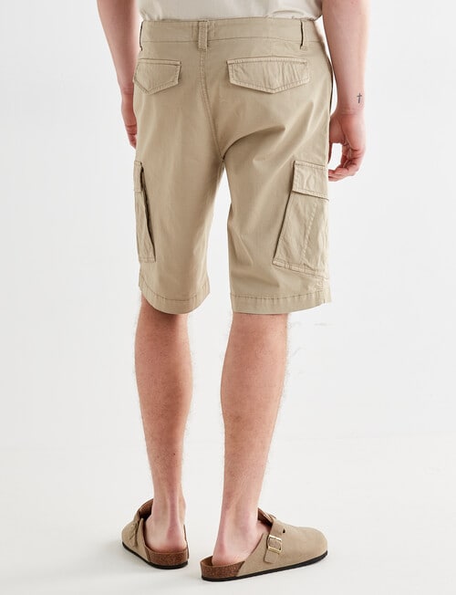 Tarnish Cargo Shorts, Sand product photo View 02 L