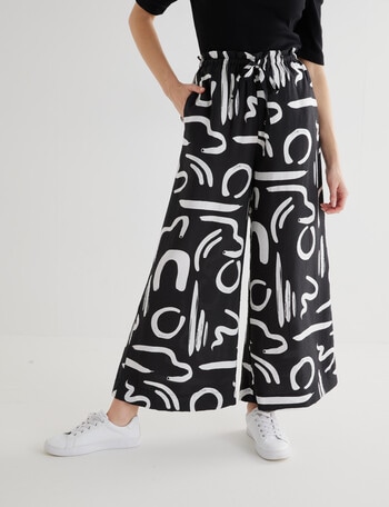 Whistle Swirl Print Tie Waist Printed Culotte, Black product photo