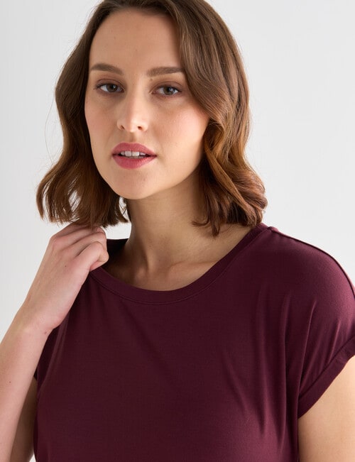 Bodycode Boxy Tee, Burgundy product photo View 04 L