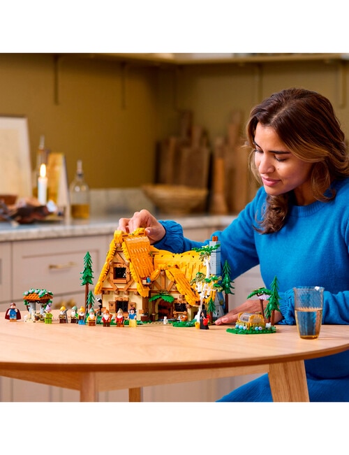 LEGO Disney Princess Snow White and the Seven Dwarfs' Cottage, 43242 product photo View 11 L