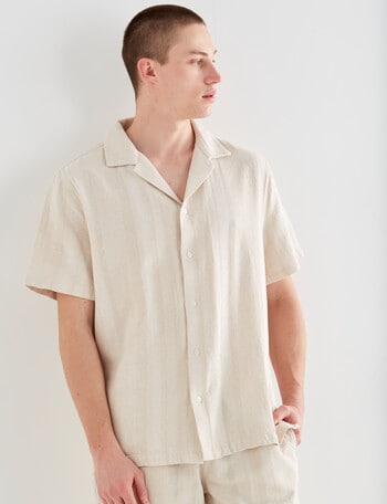 Tarnish Cotton With Touch of Linen Short Sleeve Shirt, Beige product photo