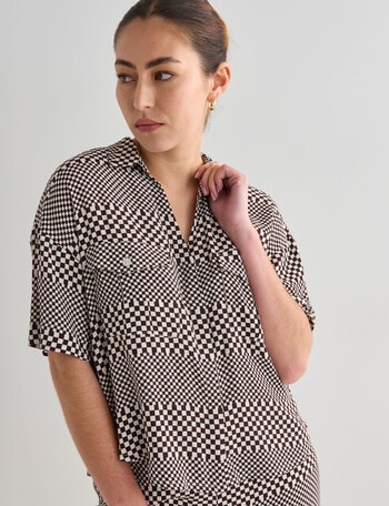 Mineral Mali Check Short Sleeve Swing Shirt, Chocolate product photo