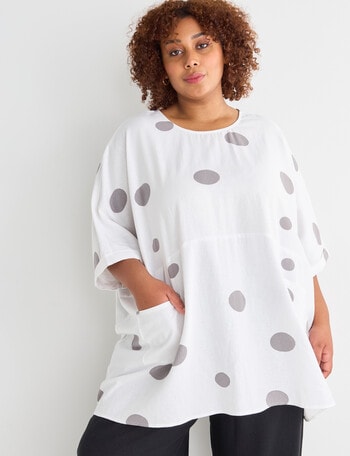 Studio Curve Spot Linen Blend Pocket Front Tunic, White & Silver product photo