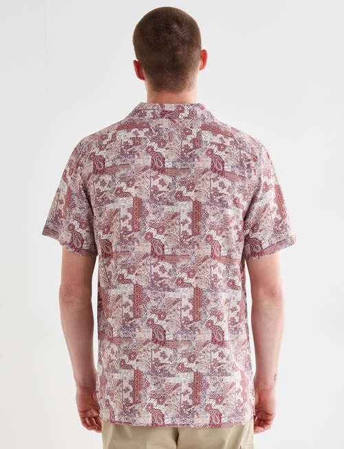 Tarnish Ditsy Paisley Short Sleeve Shirt, Burgundy product photo View 02 L