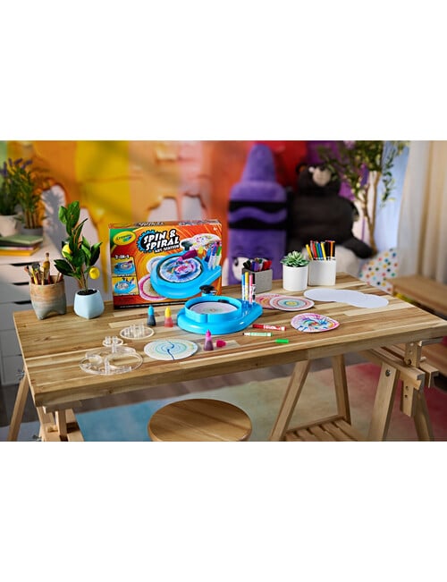 Crayola Spin & Spiral Art Station 2.0 product photo View 03 L