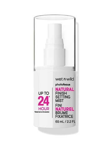 wet n wild Photo Focus 24-Hour Setting Mist, Natural product photo