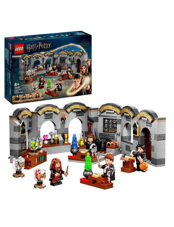LEGO Harry Potter Hogwarts Castle Potions Class, 76431 product photo