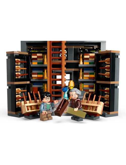LEGO Harry Potter Ollivanders & Madam Malkin's Robes, 76439 product photo View 06 L