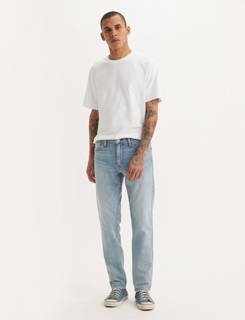 Levis discover 511 slim men's jeans, a sleek alternative to skinny jeans, available in medium indigo - worn in wash. product photo