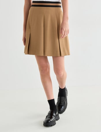 Mineral Caspian Box Pleat Skirt, Camel product photo
